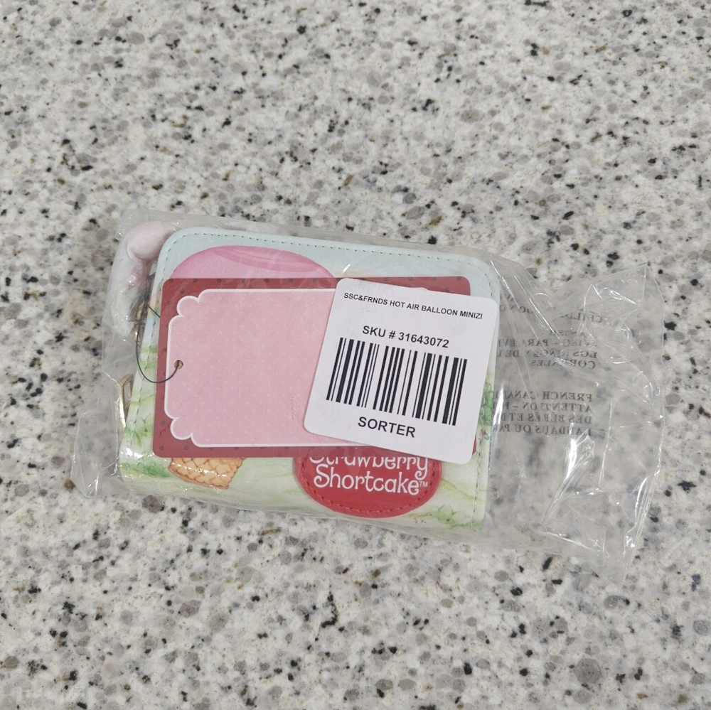 NEW Strawberry Shortcake Characters Mini Zipper Wallet - Picture 5 of 9